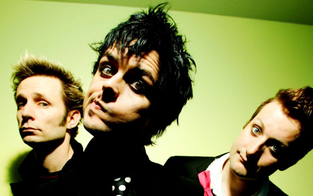 Green Day lanza su nuevo tema «Still Breathing»