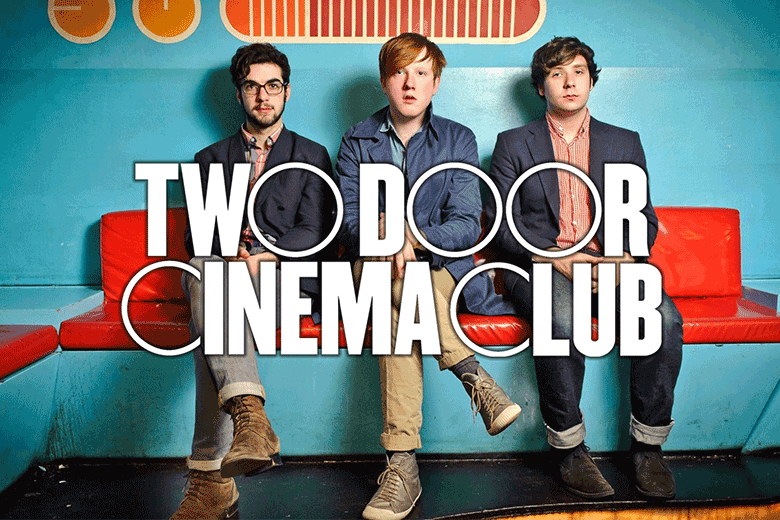 ¡Two Door Cinema Club vende sus instrumentos!