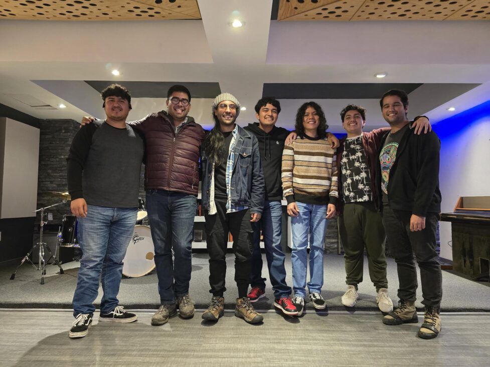 Los Guayacanes lanzó su nuevo sencillo «Santa Cecilia Cumbia Patronal»